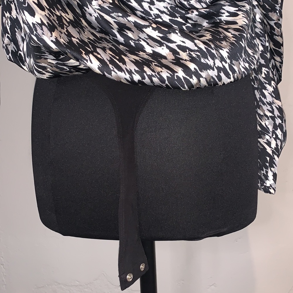Express Blouse - Picture 5 of 6